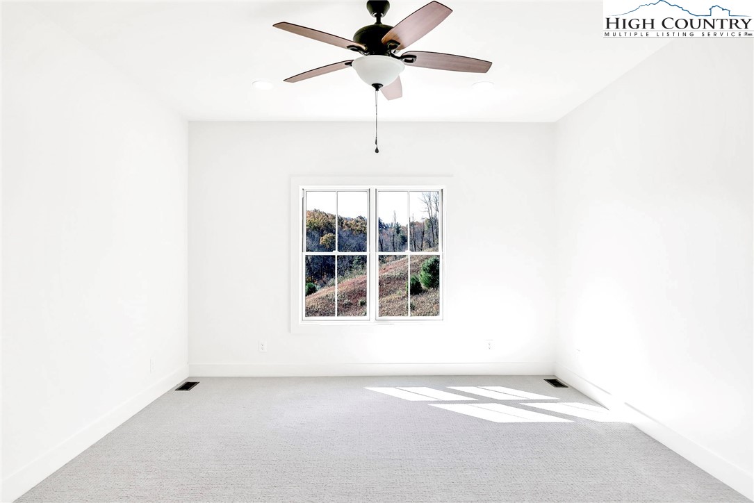 201 Whispering River Drive Property Photo 25
