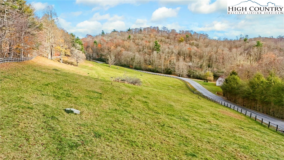 223 & 185 Pine Hill Road Property Photo 8
