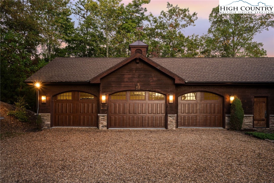 550 Big Sky Road Property Photo 3
