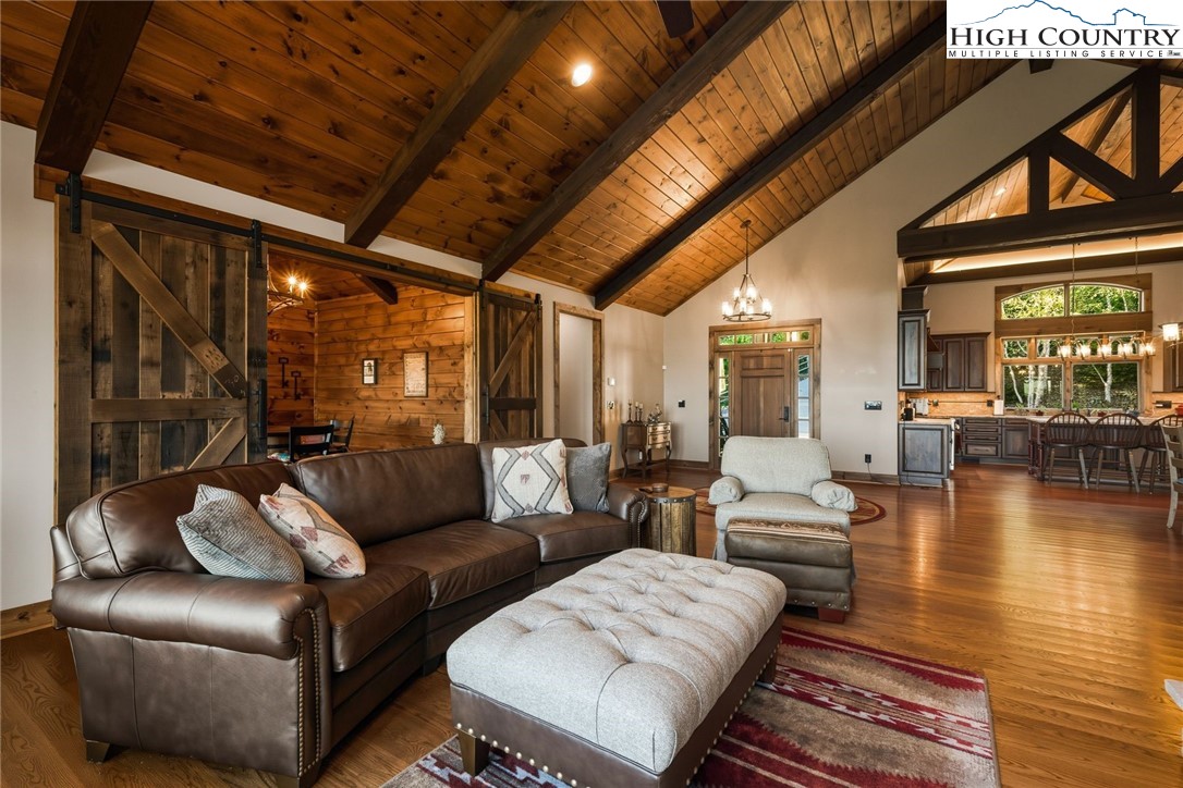 550 Big Sky Road Property Photo 11