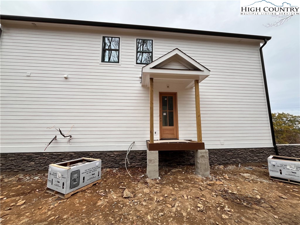 2120 Elk Creek Mountain Parkway Property Photo 8