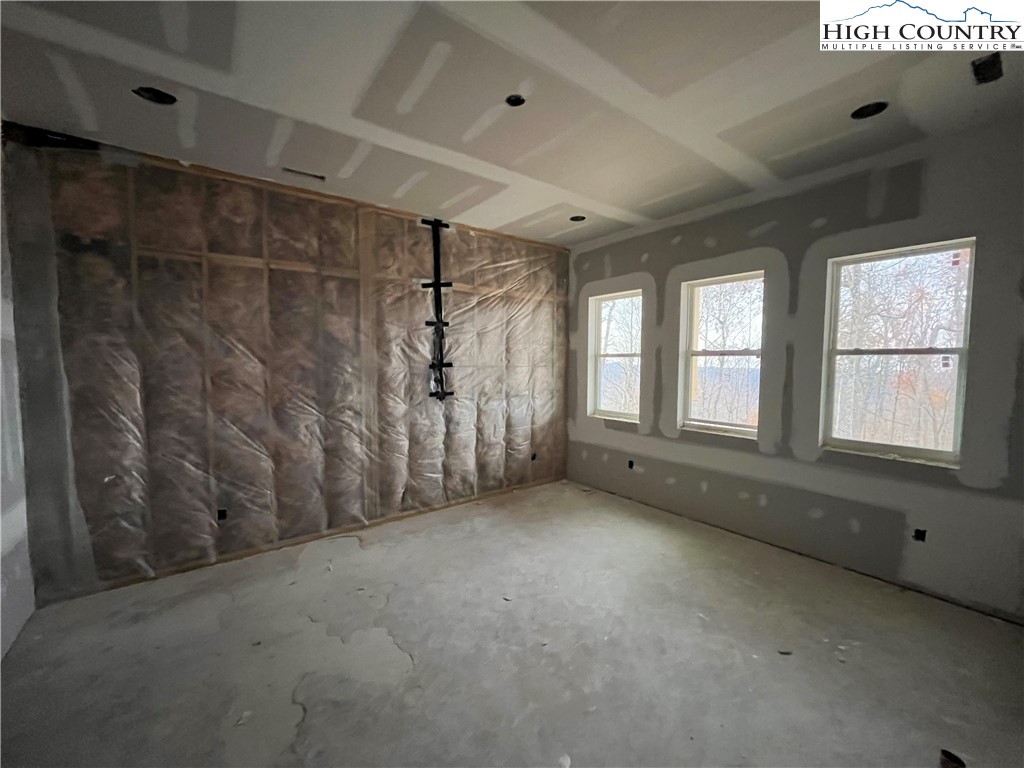 2120 Elk Creek Mountain Parkway Property Photo 15