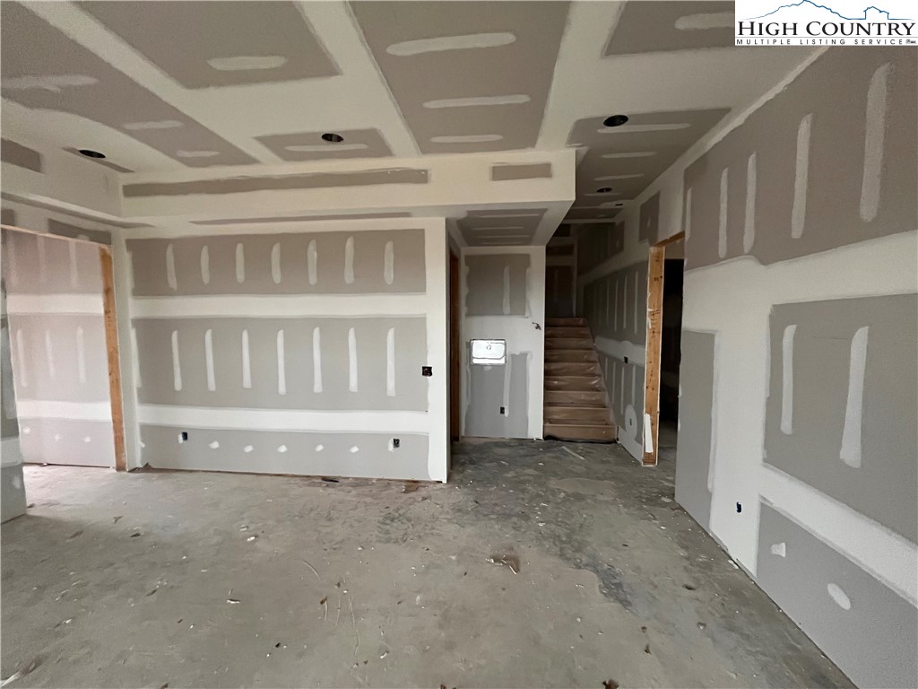 2120 Elk Creek Mountain Parkway Property Photo 16