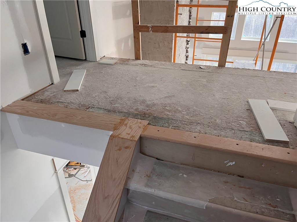 2120 Elk Creek Mountain Parkway Property Photo 19