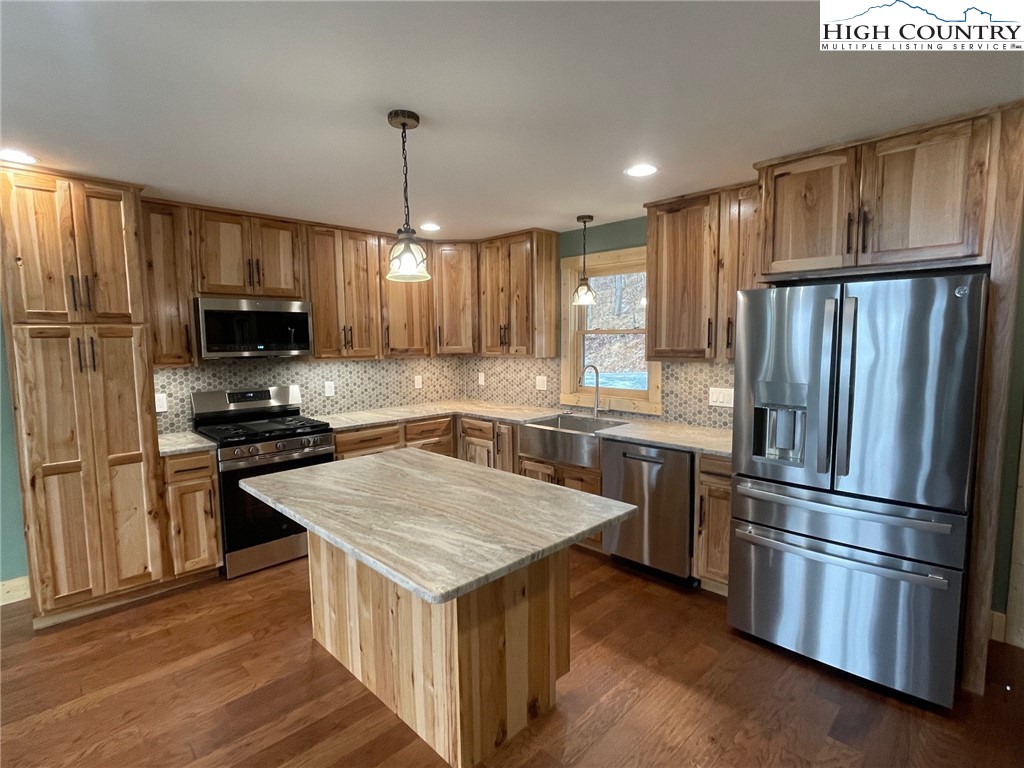 111 Village Cluster Road Property Photo 9