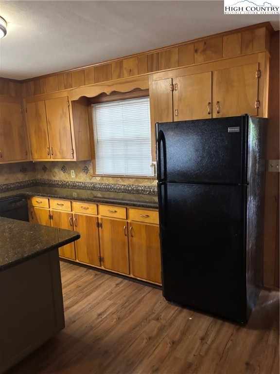 94 Kemp Street Property Photo 4