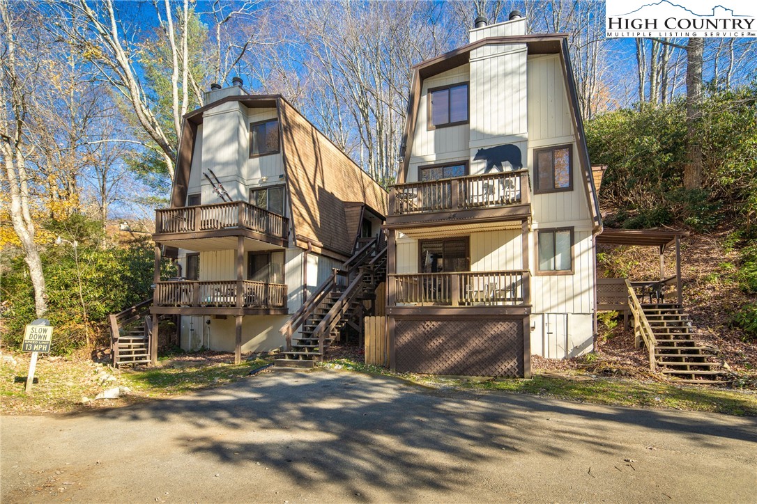 24 Creekside Drive A Property Photo 2