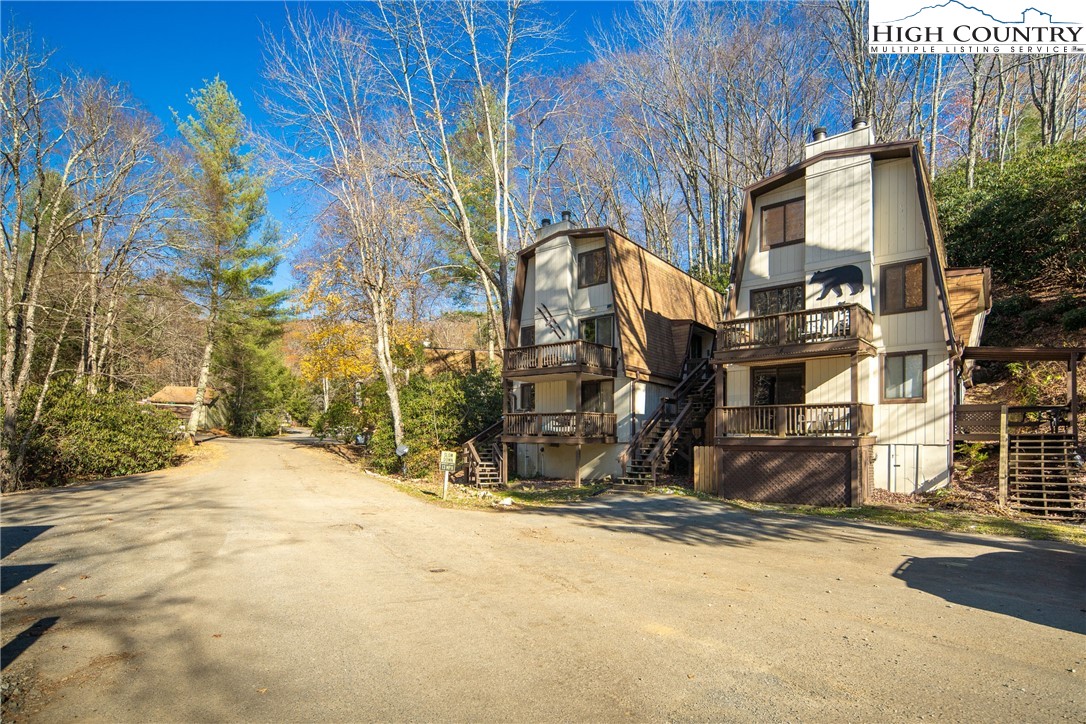 24 Creekside Drive A Property Photo 24