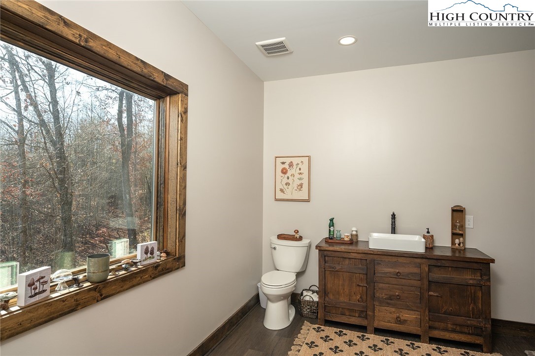 414 Elk Horn Road Property Photo 14