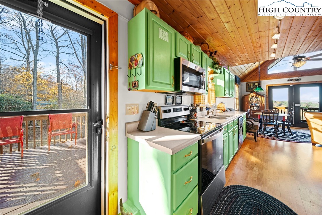 1902 Brown Road Property Photo 15