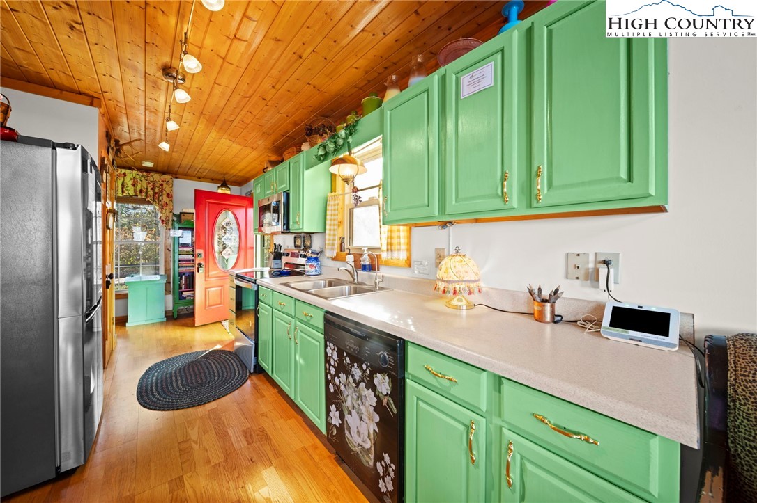 1902 Brown Road Property Photo 17