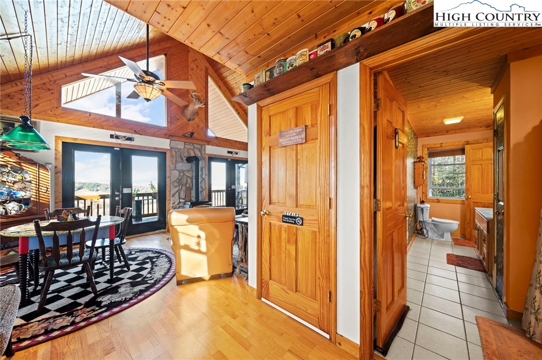 1902 Brown Road Property Photo 19