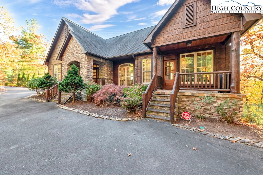 3664 Elk Ridge Road Property Photo 4