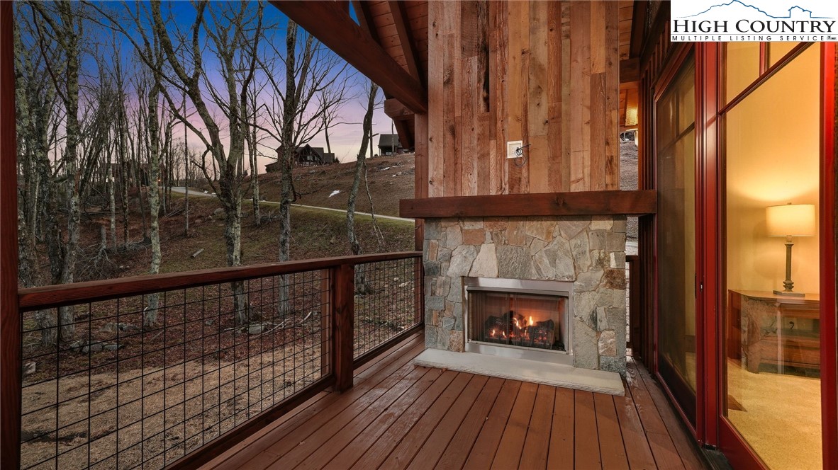 123 High Country Overlook Property Photo 8