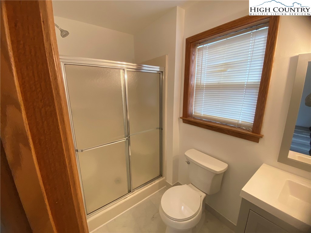 257 Isabel Way Property Photo 16