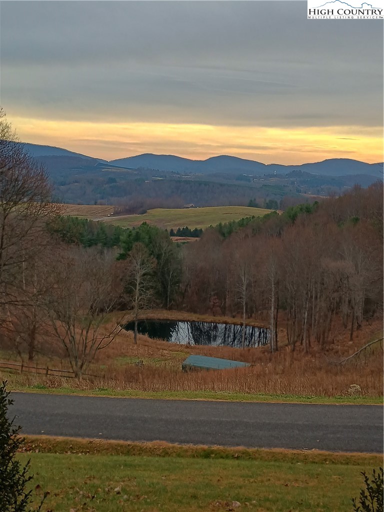 308 Hickory Mtn Road Property Photo 3
