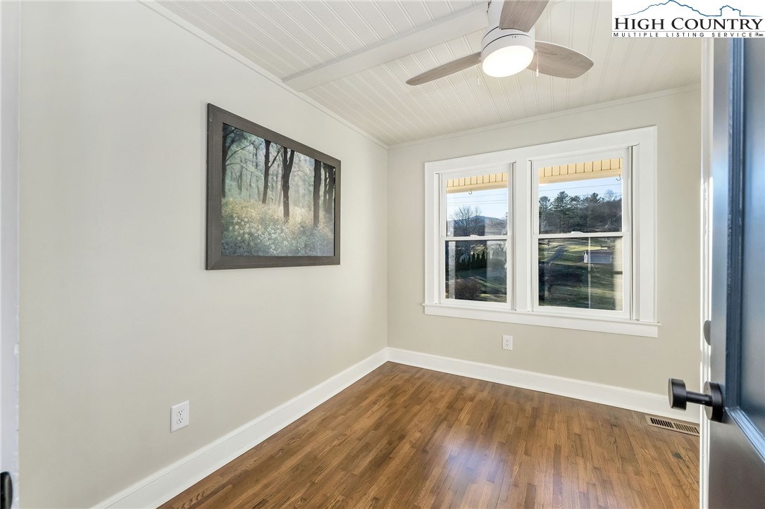 566 Buck Mountain Circle Property Photo 10