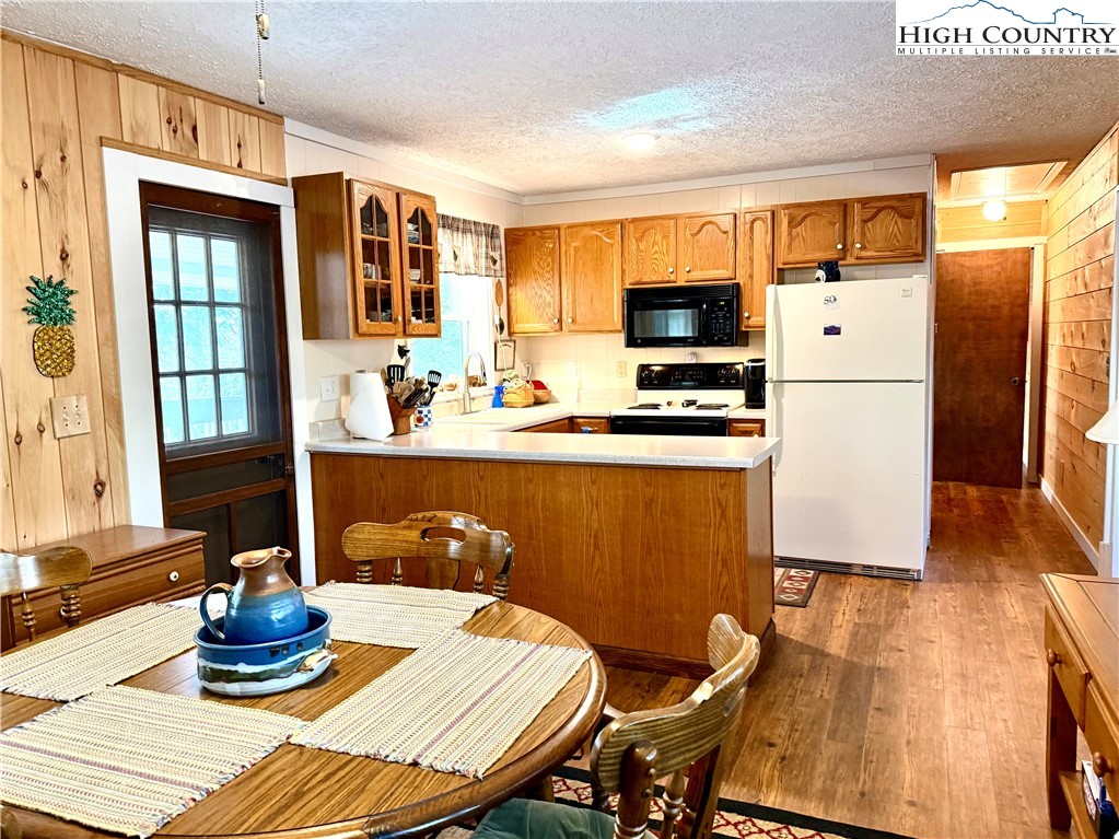 12 Yarrow Loop Property Photo 15