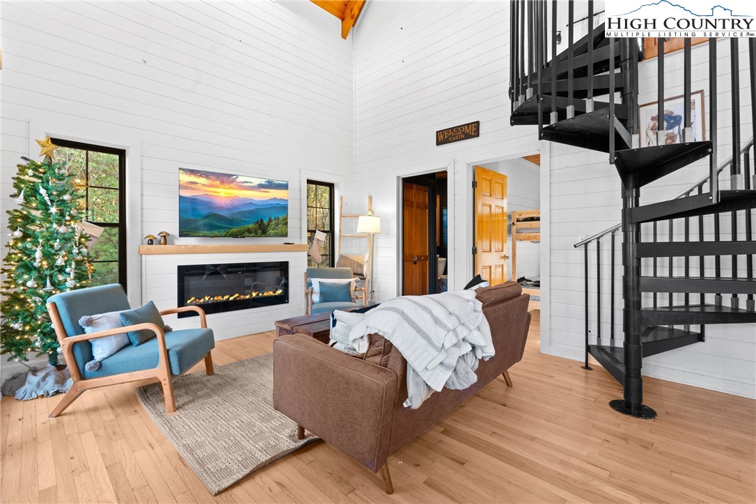 68 Bear Den Mountain View Drive Property Photo 1