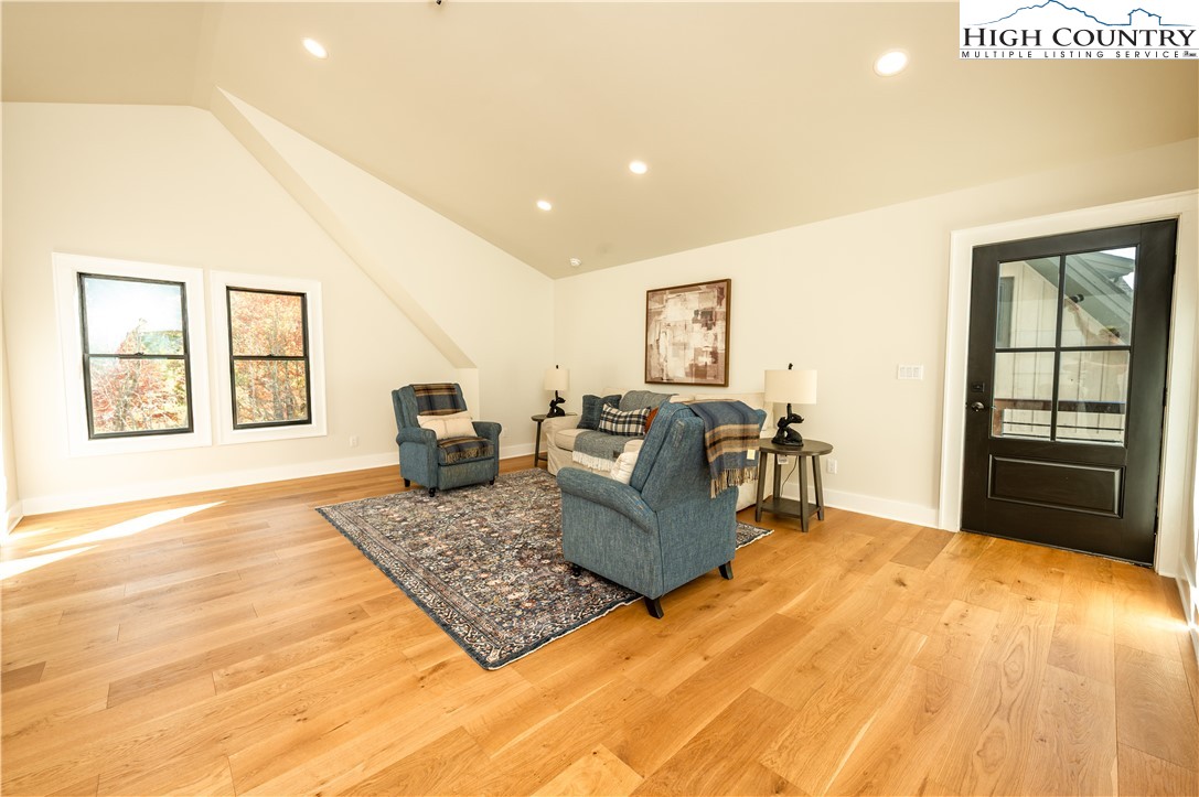 617 Eagle Creek Trail Property Photo 41