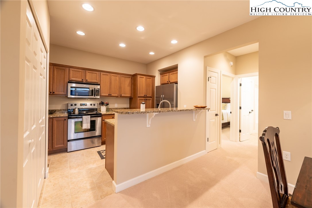 120 Pleasant View Boulevard 11c Property Photo 27