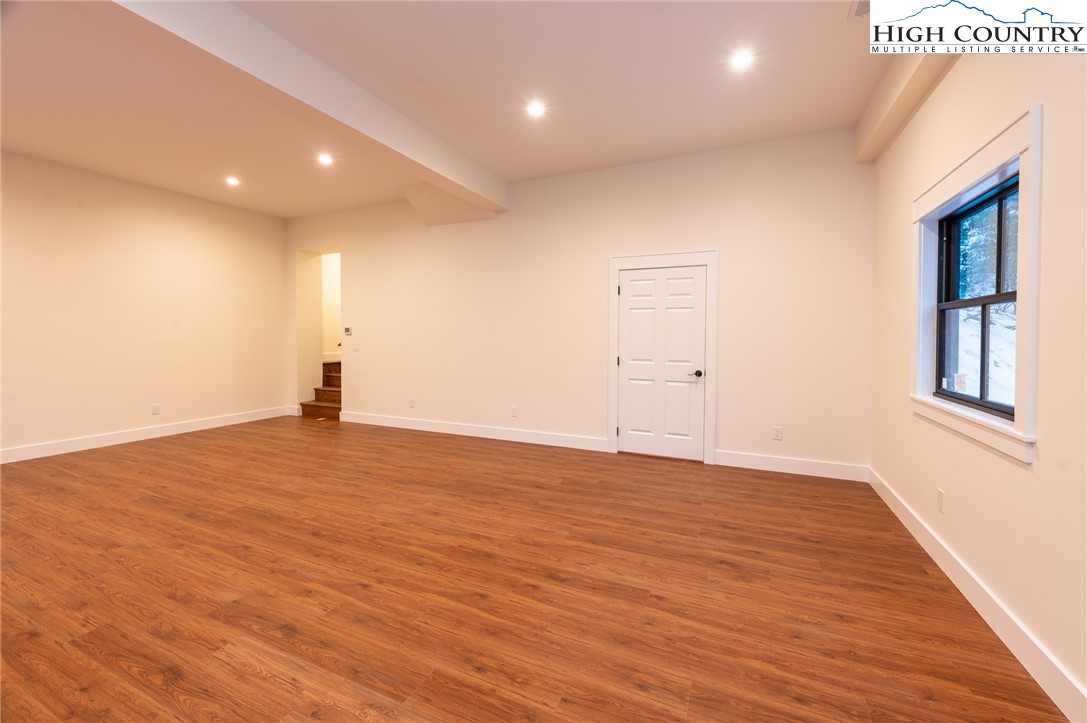 131 Bryce Way Property Photo 25