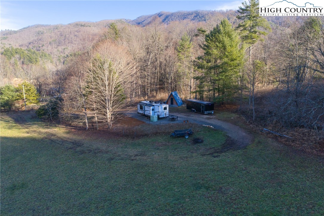 1183 Cowan Town Property Photo 16