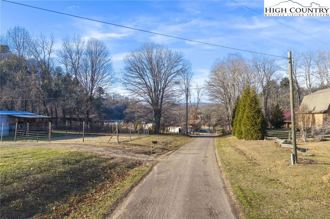 1183 Cowan Town Property Photo 26
