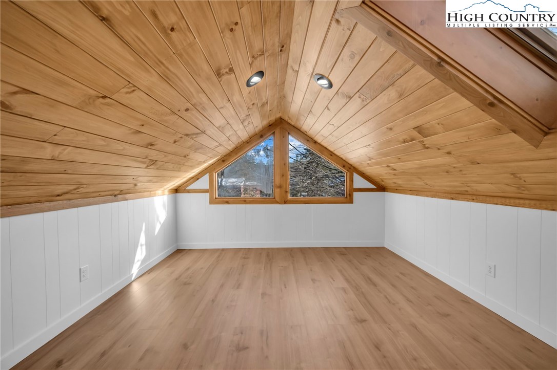 208 Meadow Loop Property Photo 25