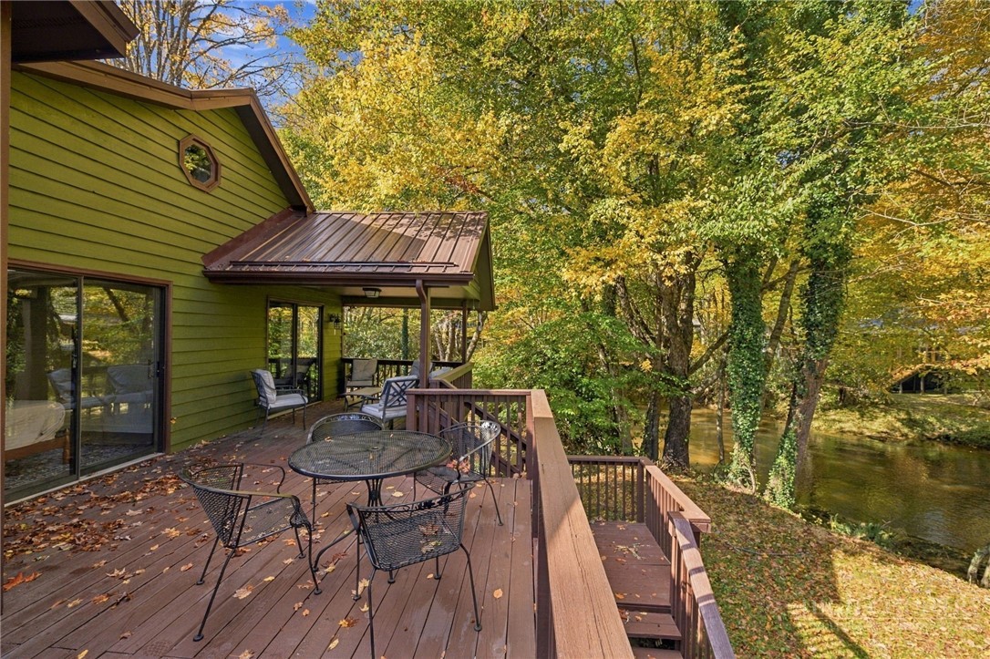 208 Meadow Loop Property Photo 28