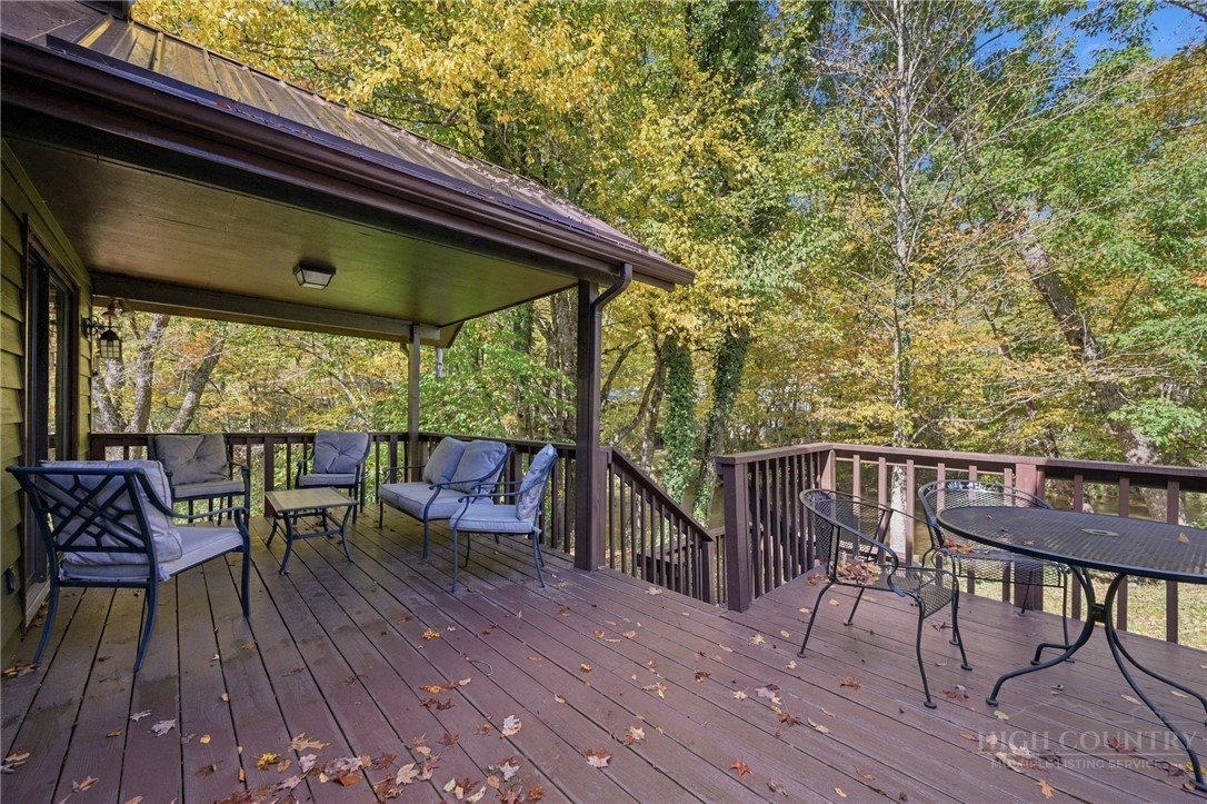 208 Meadow Loop Property Photo 29