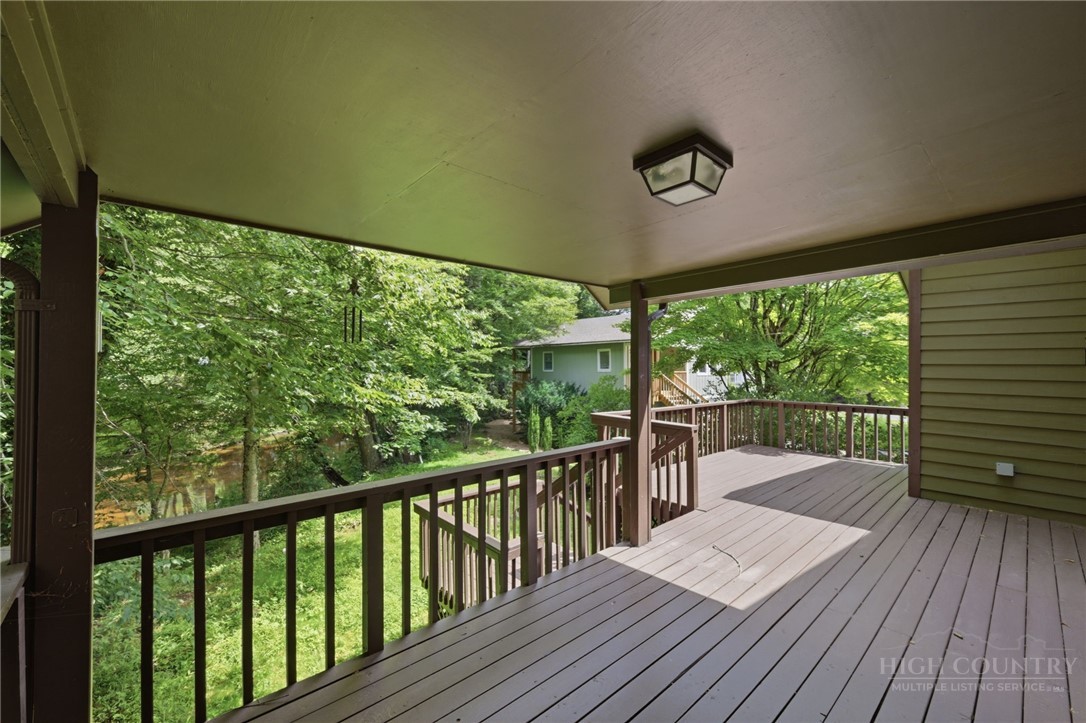 208 Meadow Loop Property Photo 30