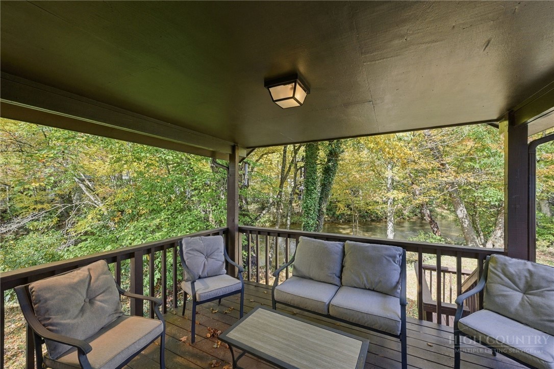 208 Meadow Loop Property Photo 30