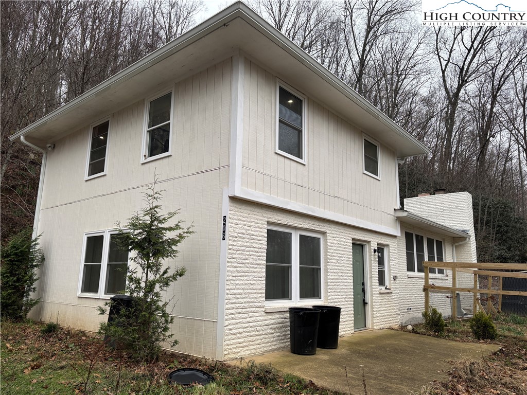 206 Bryant Combs Road Property Photo 1