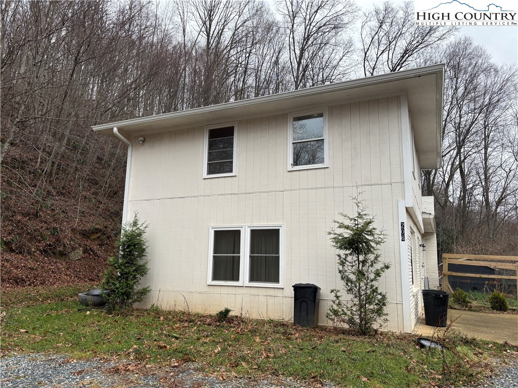 206 Bryant Combs Road Property Photo 3