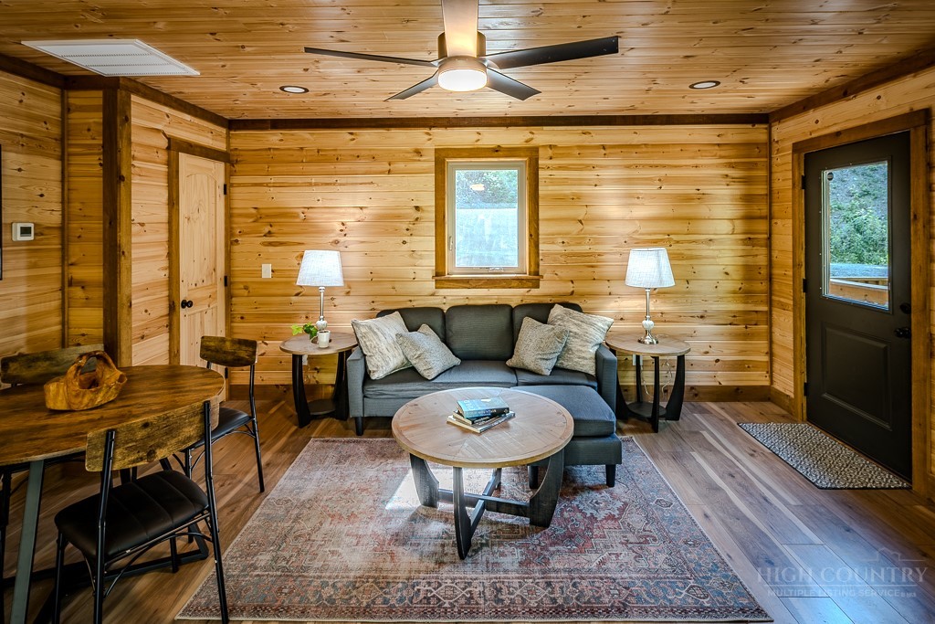 131 Ollie Trail Property Photo 14