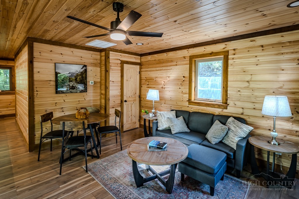 131 Ollie Trail Property Photo 15