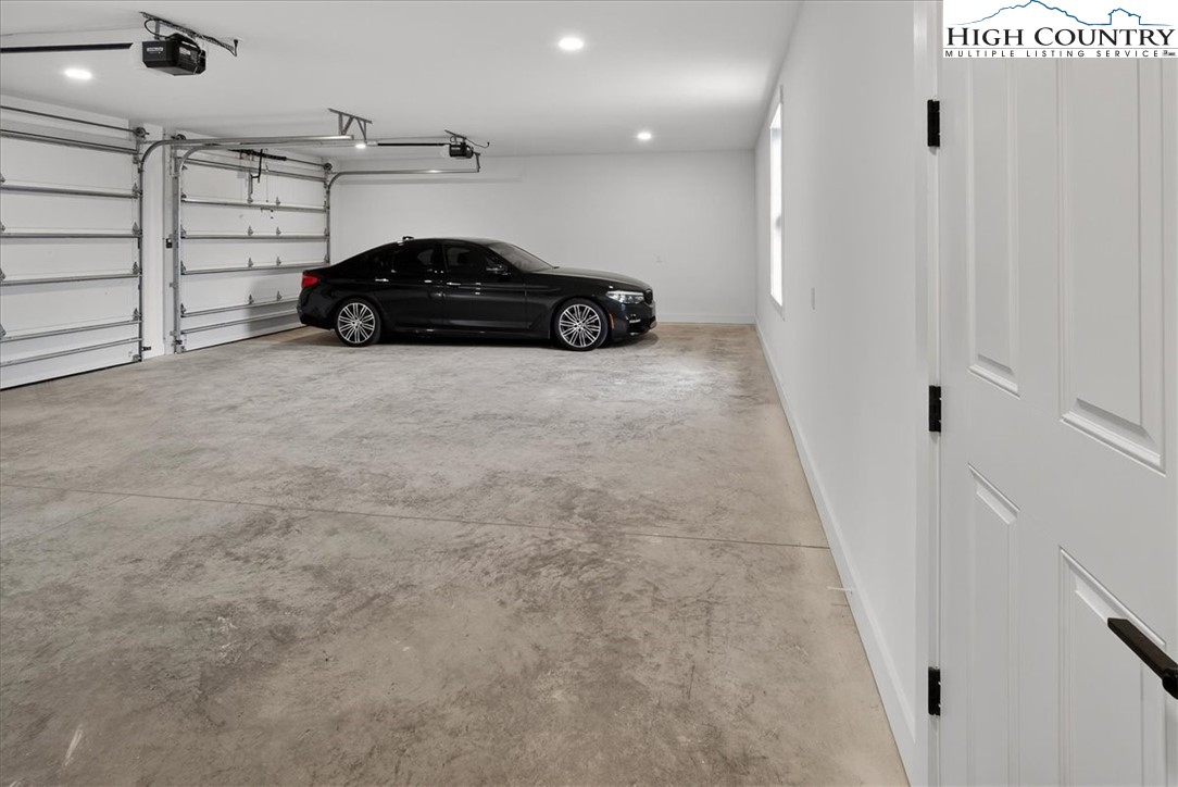 20 Busic Ridge Property Photo 13