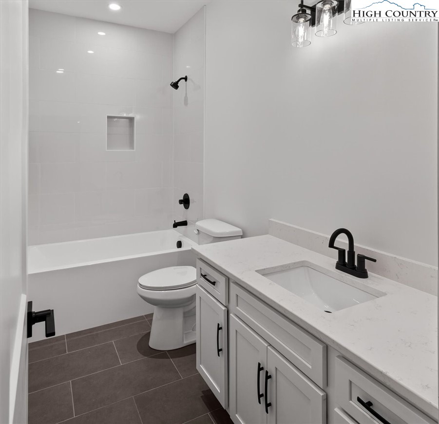 20 Busic Ridge Property Photo 31