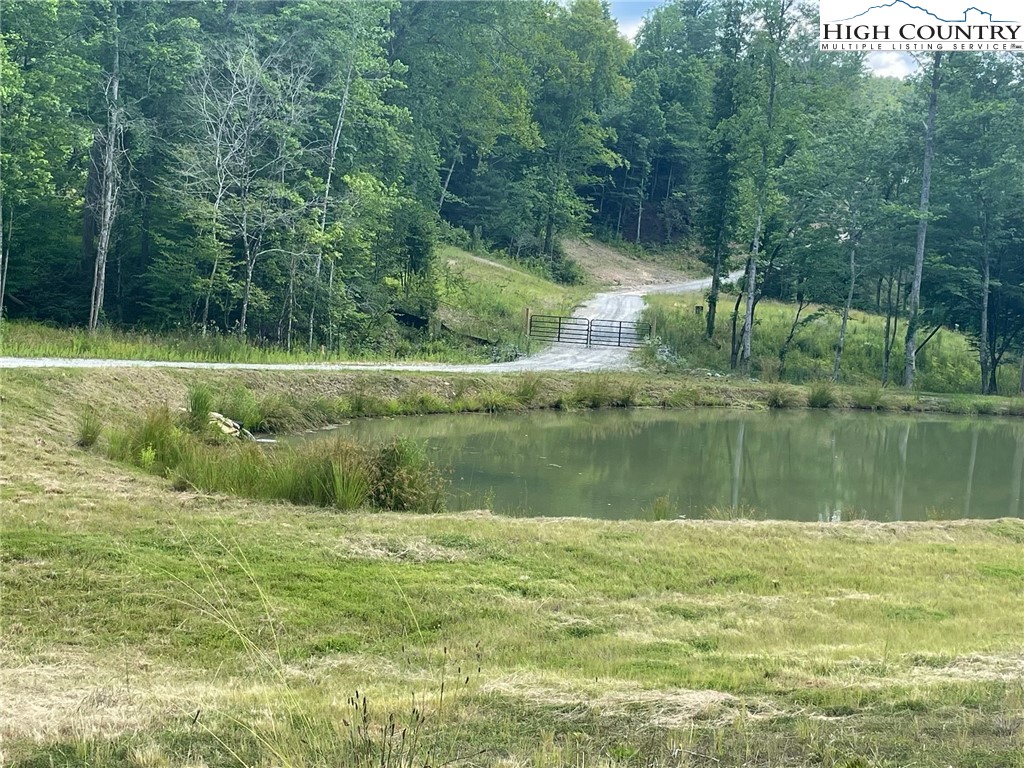 4621 Banbury Trail Property Photo 1