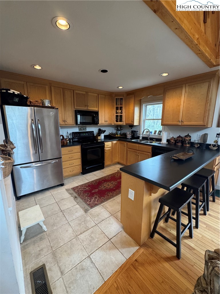 128 Hillcrest Road Property Photo 9