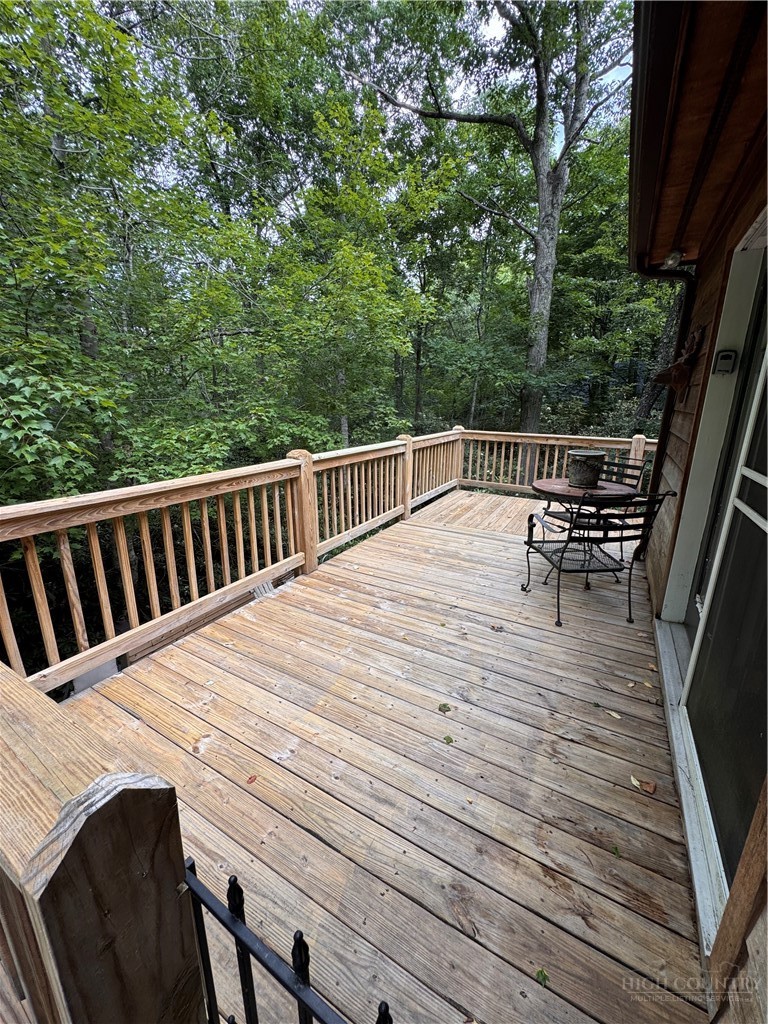 128 Hillcrest Road Property Photo 33