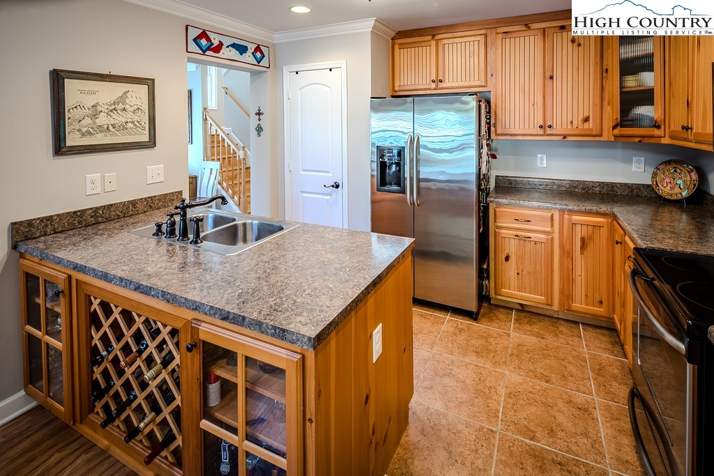 172 Valley Lane Property Photo 24