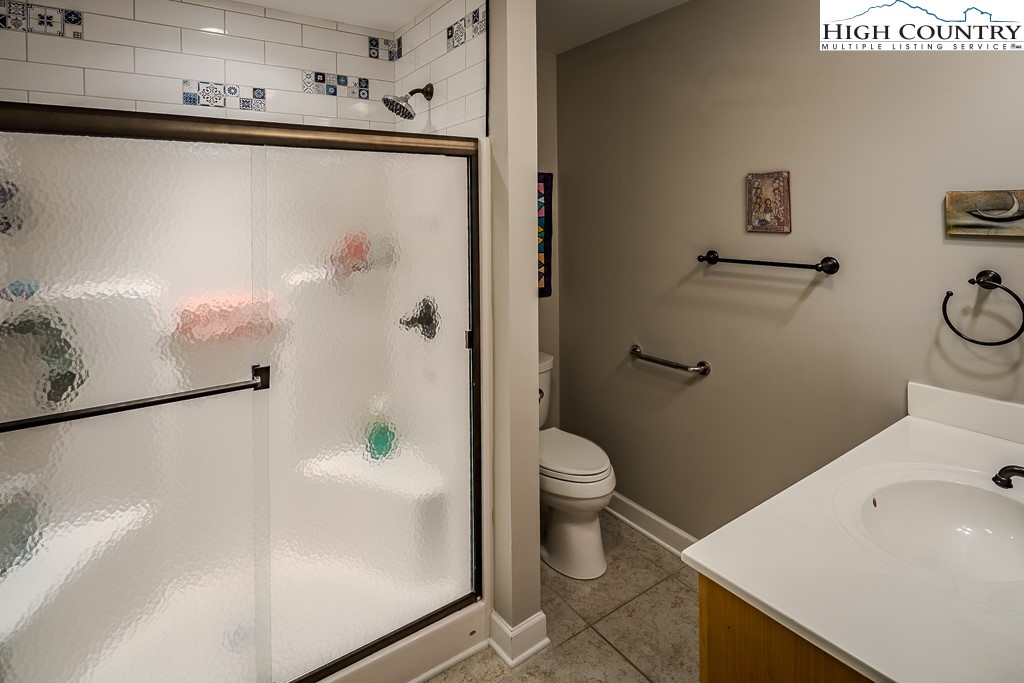 172 Valley Lane Property Photo 29
