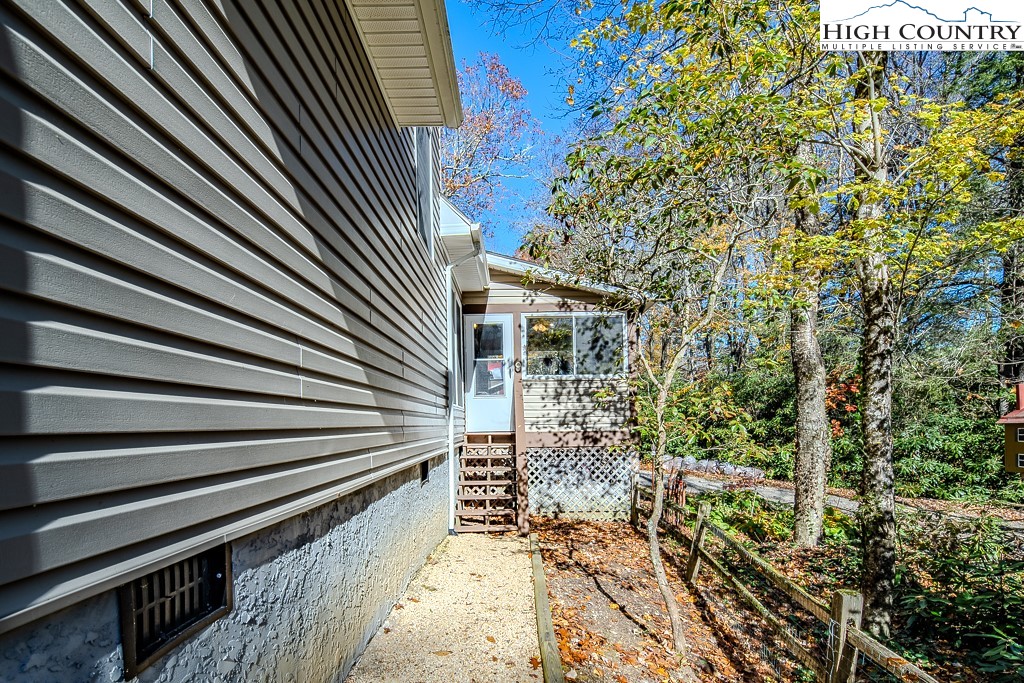 172 Valley Lane Property Photo 38