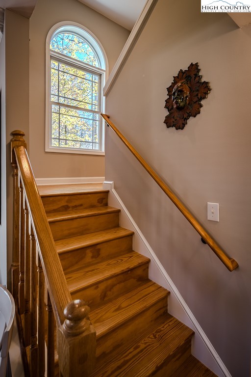 172 Valley Lane Property Photo 39