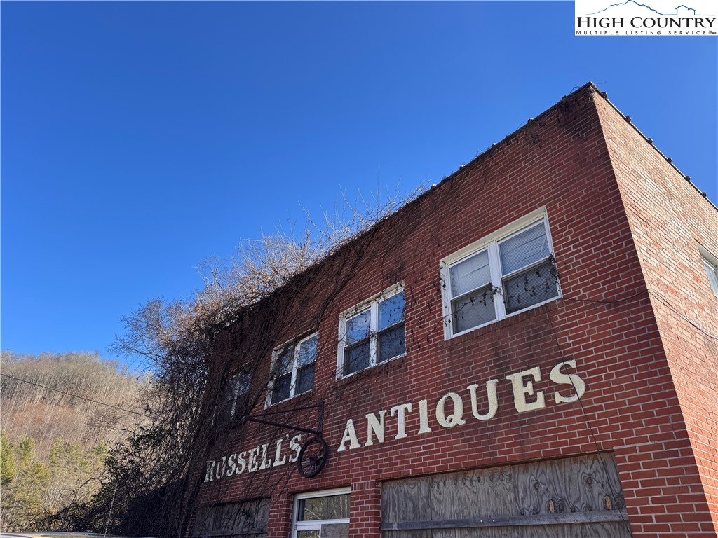 18 N Us 19-e Highway Property Photo 1