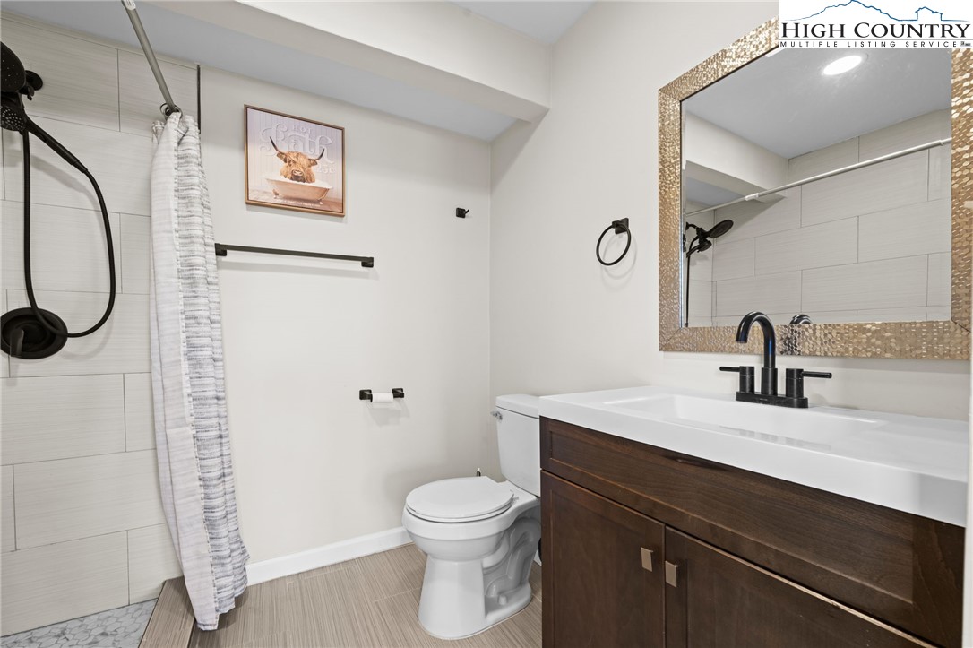 34 Cynthia Lane Property Photo 20