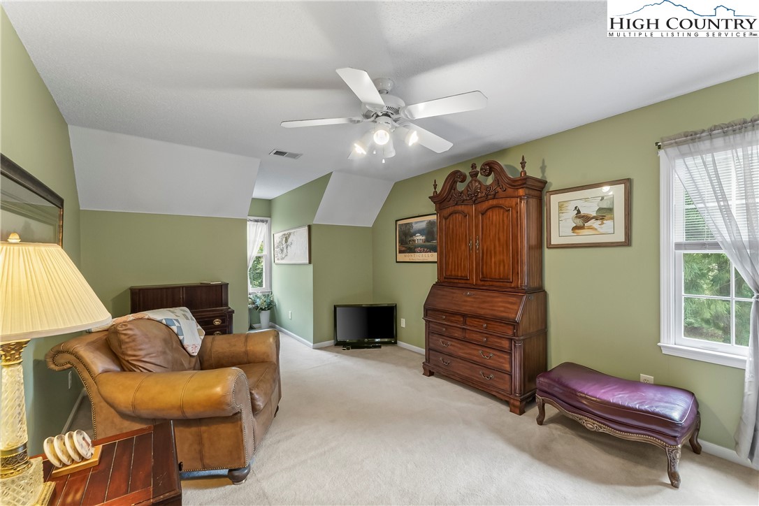 4617 Harbor View Terrace Property Photo 28