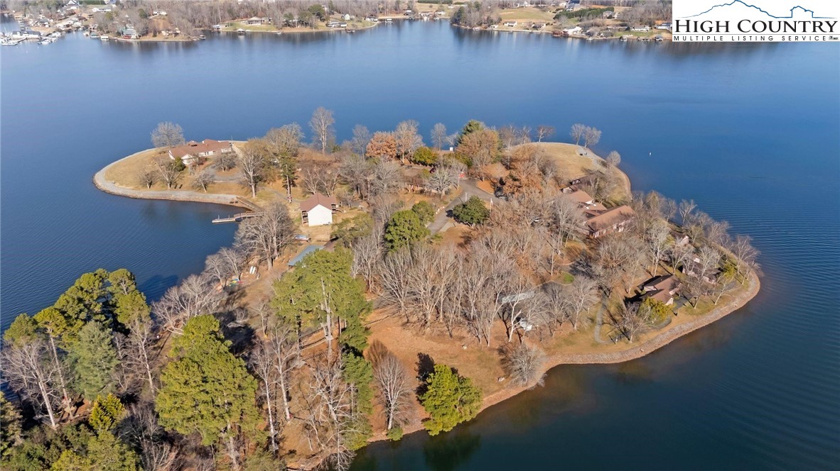 6692 Valwood Road Property Photo 4